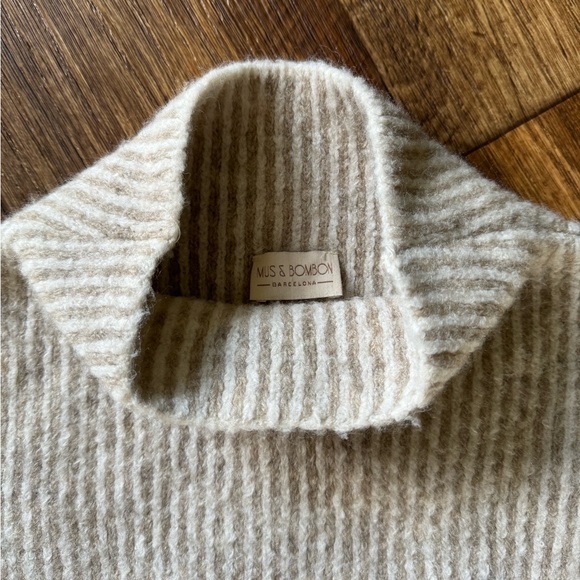 Mus & Bombon Sweater - Picture 5 of 6